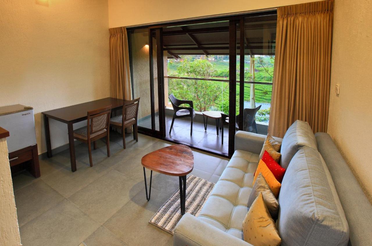 Tea Terrain & Hotel